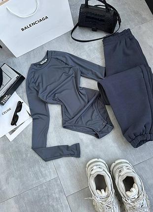 Костюм  : боді + джогери