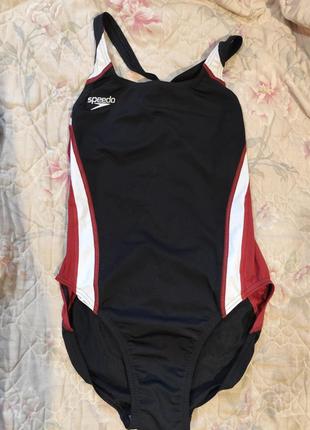 Классный стильный купальник speedo в бассейн пляжа тренировки