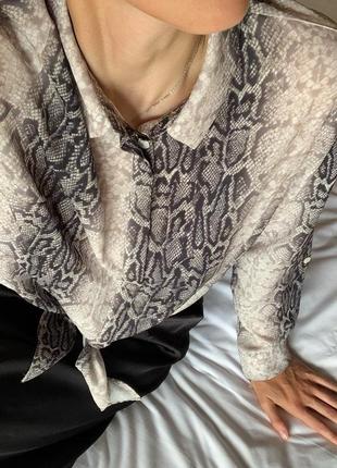 Рубашка с узлом в анималистичный принт f&f