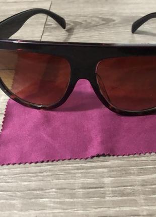 Солнцезащитные очки. новые. леопардовый принт.6 фото