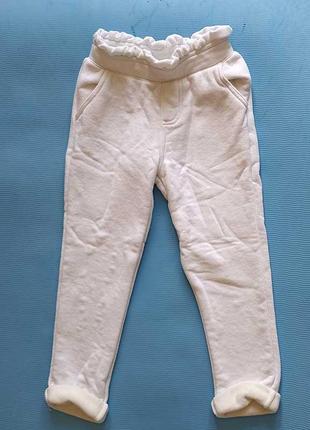 Штаны белые  велюровые на  рост 110 см