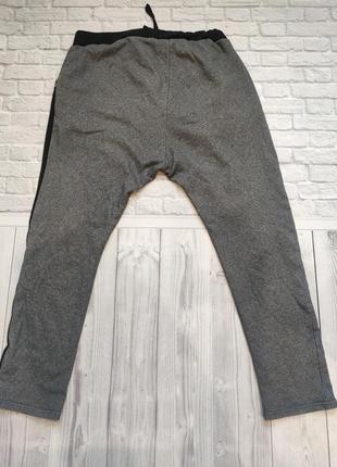 Спортивные штаны с мотней