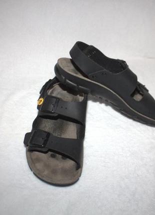 Босоножки кожаные фирмы birkenstock 37 размеры по стельке указано 24 см. ортопед