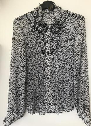 Нарядна жіноча блузка