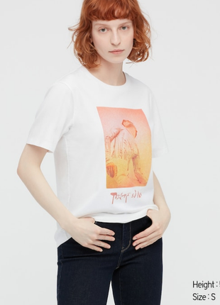Футболка графическая troye sivan ut от uniqlo