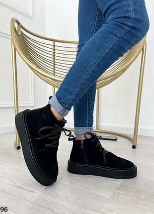 Чорні замшеві черевики хайтопи зимові