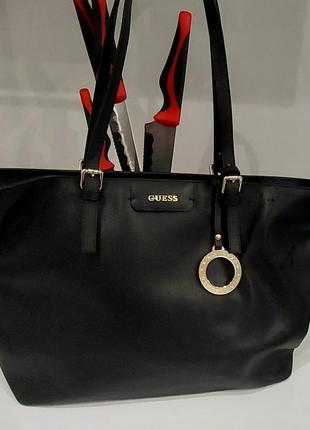 Продам сумку guess