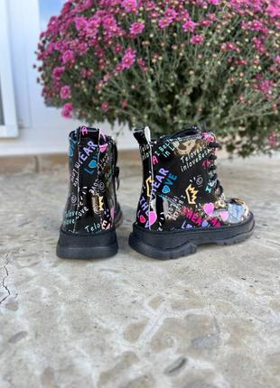 Дитячі демі черевики