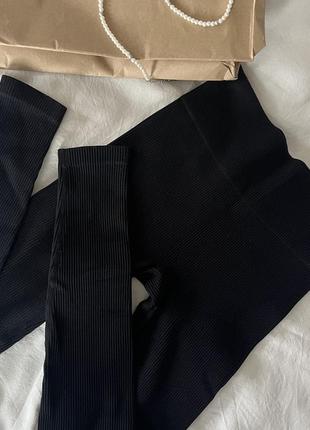 Лосины в рубчик