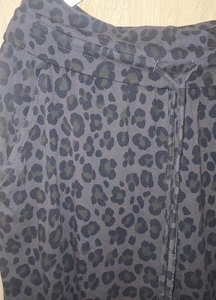 Классные стильные женские брюки джоггеры