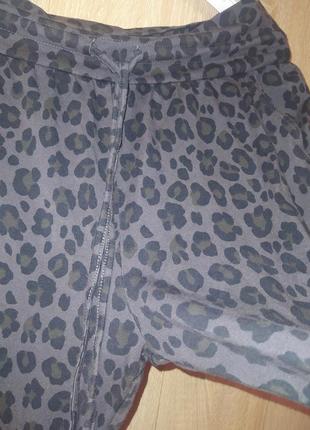 Классные стильные женские брюки джоггеры