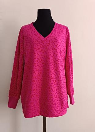 Свитшот с сердечками ярко -розрвого цвета v- образный вырез с замочками dannii minogue, m