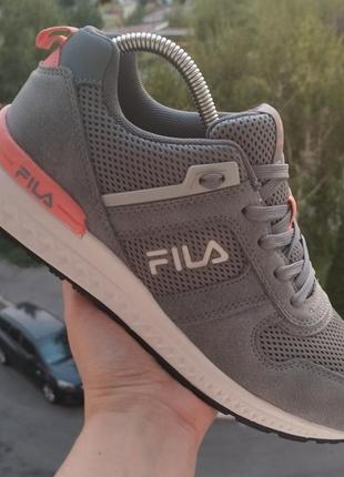 Кросівки fila
