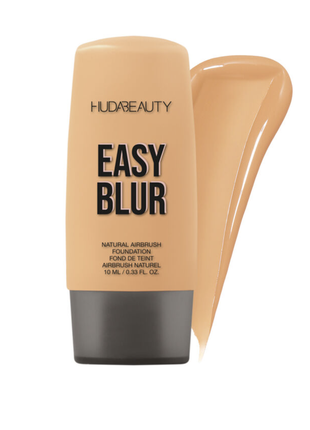 Huda beauty easy blur foundation