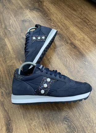 Кросівки saucony