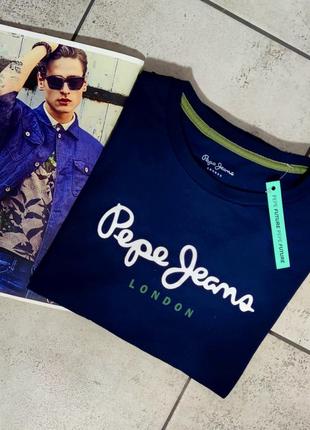 Мужская хлопковая модная футболка pepe jeans в темно- синем цвете размер l