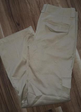 Стильные брюки карго