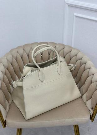 Сумка белая кожаная брендовая с ручками