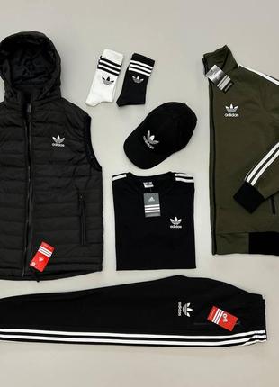 Набір adidas: жилет-кофта-штани-футболка-кепка-шкарпетки 2 пари🔥1 фото