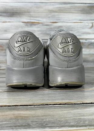 Nike air max 90 wolf grey оригінальні кросівки4 фото