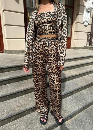 Леопардовый костюм 4 в 1 штаны топ рубашка и шорты6 фото
