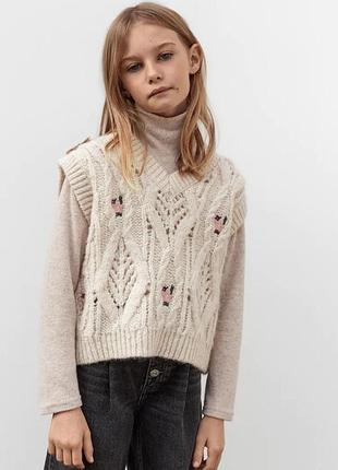 Жилетка светр zara з вишивкою