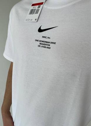 Футболки nike идет принт на груди, в черном и белом цвете/мужские футболки nike/nike7 фото