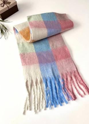 Теплый шарф в клетку объемный (розовый/голубой/белый)