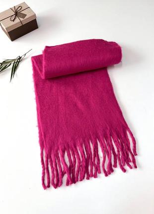 Теплый шарф объемный (малиновый/розовый)
