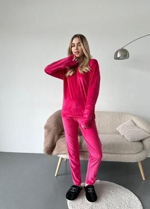 Женский домашний костюм  40-42,44-46,48-50,52-54,56-58,60-62(тев 470)