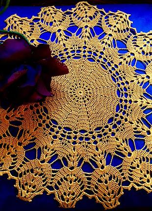 Янтарная салфетка ручной работы 42 см