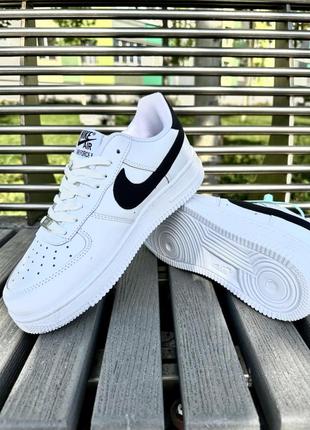 Кросівки класичні шкіра nike air force white (топ-якість)3 фото