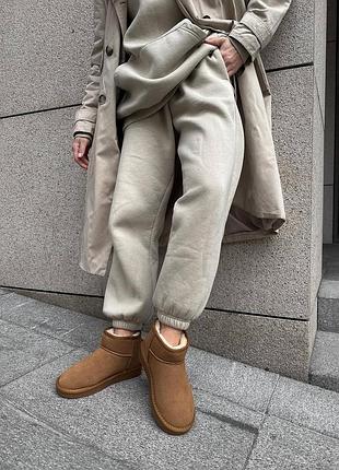Ugg ultra mini camel 9