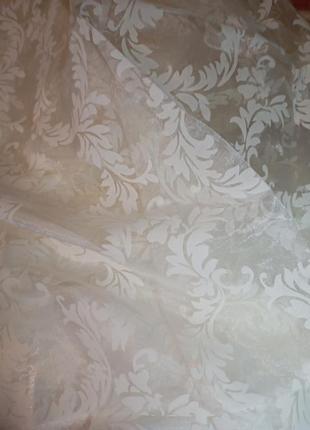 Тюлевая или декоративная ткань