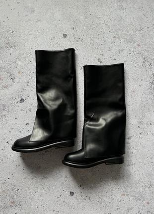 Жіночі черевики ботфорти