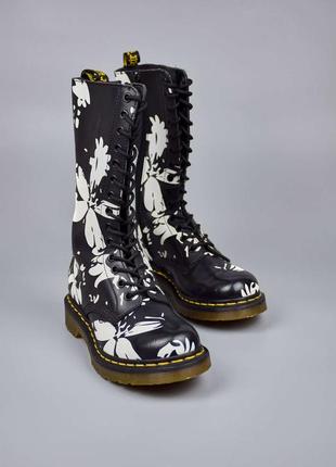 Dr. martens petula combat floral високие мартинсы берцы с цветами