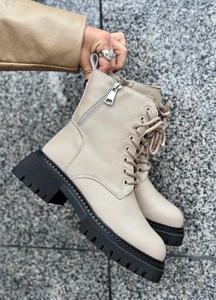 Натуральная кожа, стильные зимние бежевые женские ботинки