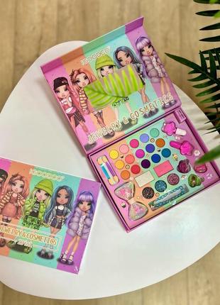 Кружевная палетка для девочки 22.5*18