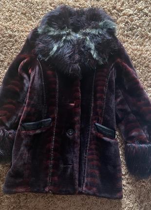 Шубка жіноча