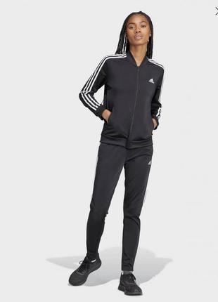 Adidas originals костюм