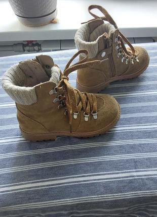 Детские сапожки фирмы lasocki