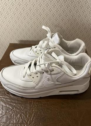 Кросівки nike