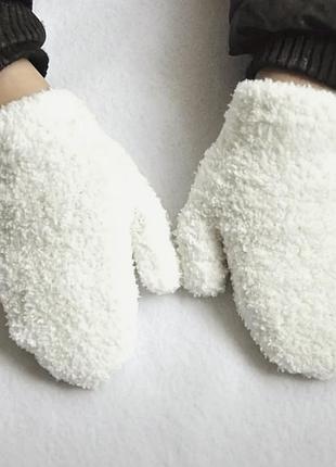 Перчатки тоненькие мягкие