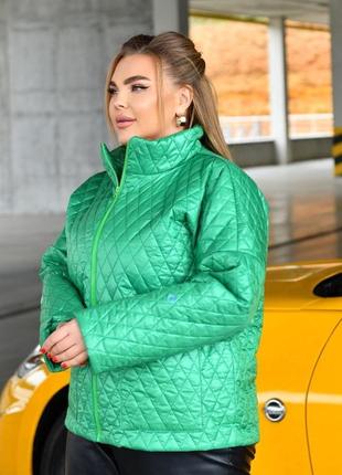 Куртка женская осенняя в цветах