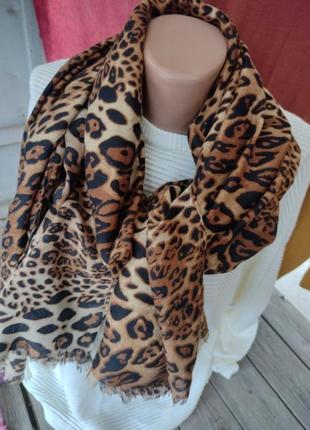 Палантин,шарф