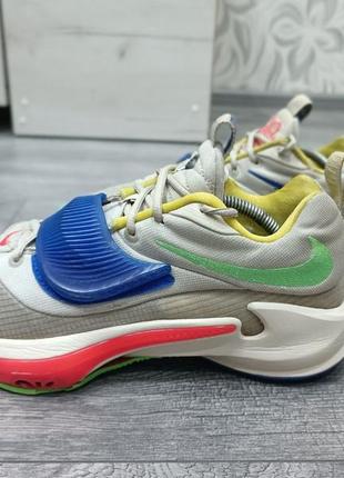 Оригінальні кросівки  nike zoom freak 3 multi da0694-100