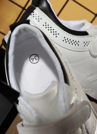 Кросівки дитячі 3