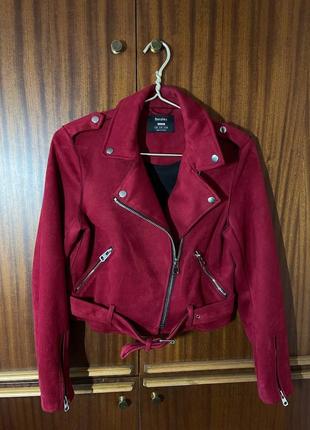 Замшева косуха bershka
