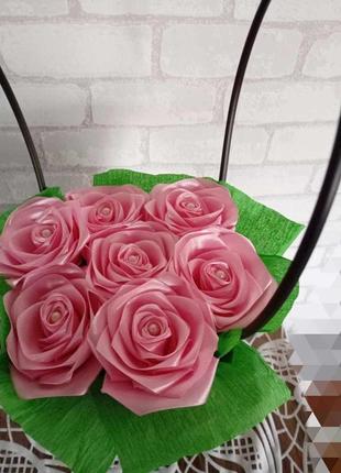 Букет з 7 рожевих троянд 🌹 з атласних стрічок3 фото