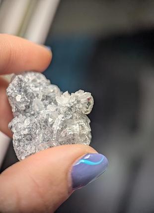 Шкатулка стеклянная с камнями